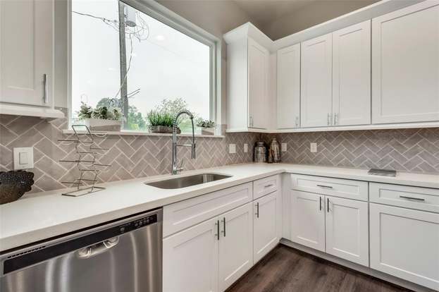 Building Photo - 3362 Pinemont Dr
