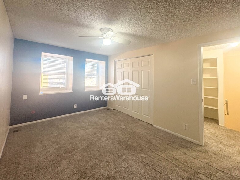 Building Photo - 632 E 116th Ave