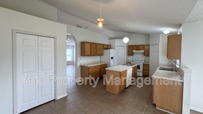 Building Photo - 5190 Tanner Rd