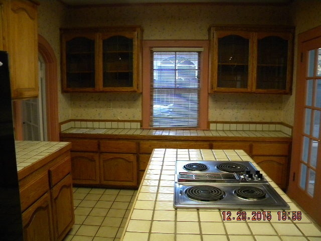 Building Photo - OPEN HOUSE!! SATURDAY, MAY 16TH @ 1 - 2 PM