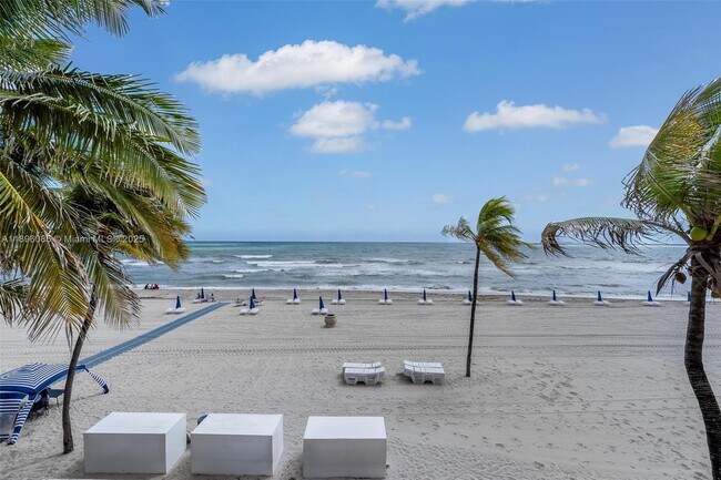 Building Photo - 2101 S Ocean Dr