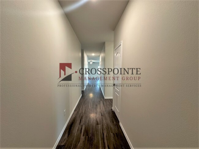 Building Photo - 4 Bedroom 2 Bath in Whitehouse ISD!