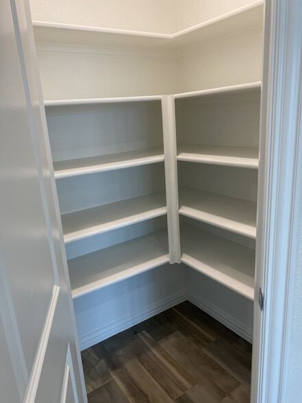 Building Photo - 10012 Boswell Dr