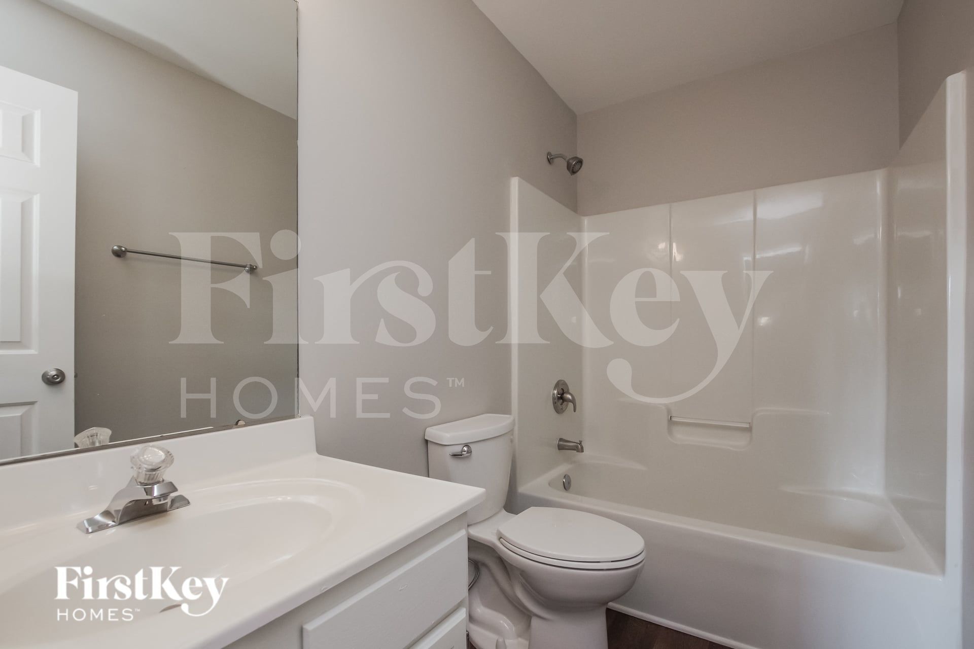 Building Photo - 5802 Crosswinds Ct