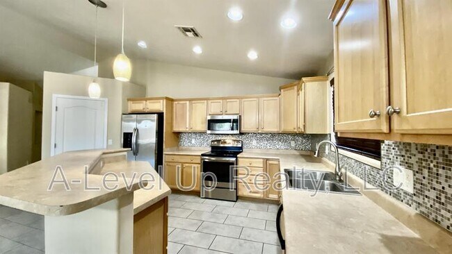 Building Photo - 6839 W Brightwater Way