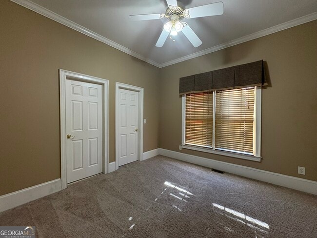 Building Photo - 5930 Abbotts Run Tr