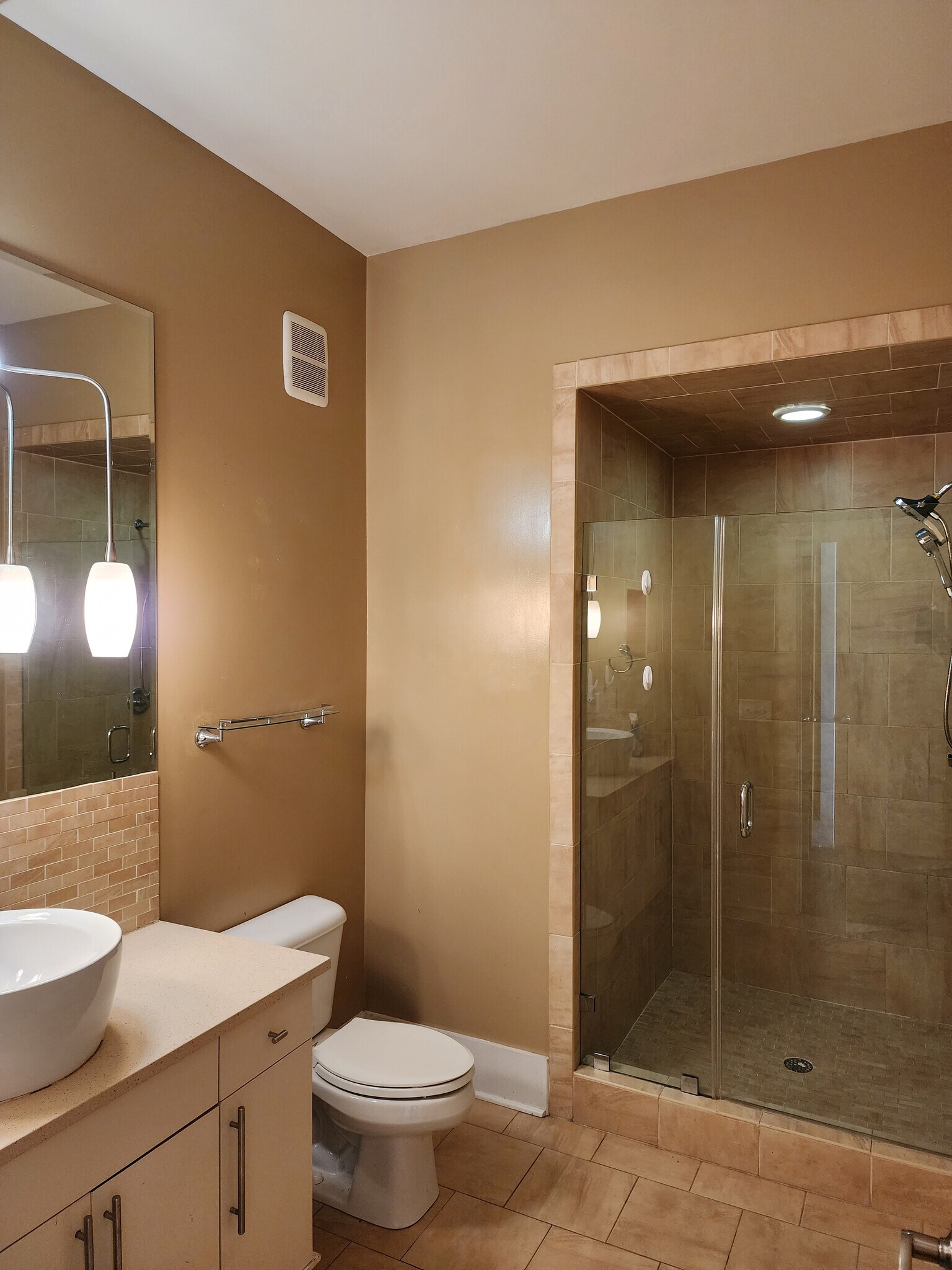 Building Photo - 801 N 4th St