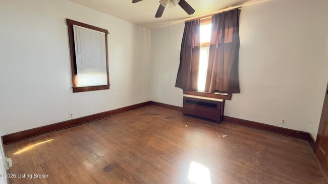 Building Photo - 2121 Culbertson Ave