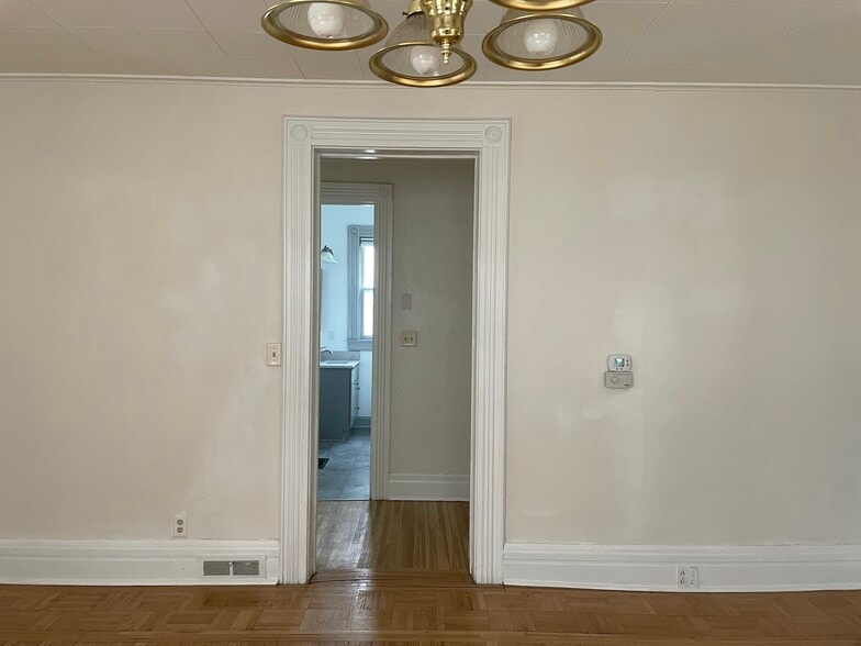 Dining Room - 70 Rutgers St