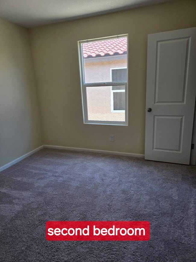 Building Photo - 2384 Tapatio Dr