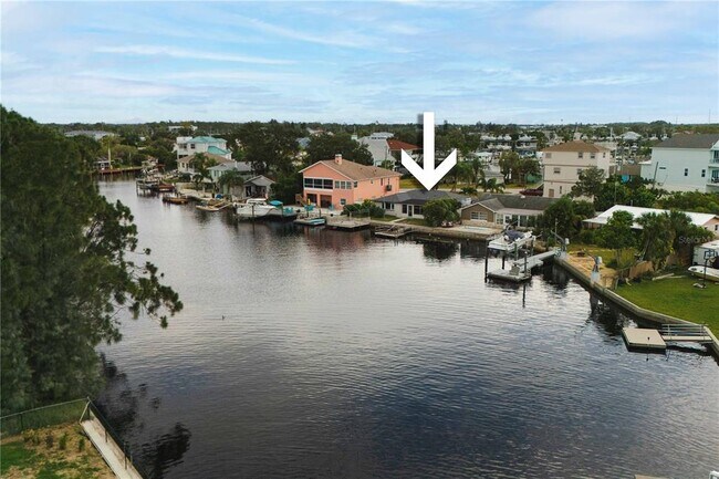 Building Photo - 6617 Harbor Dr