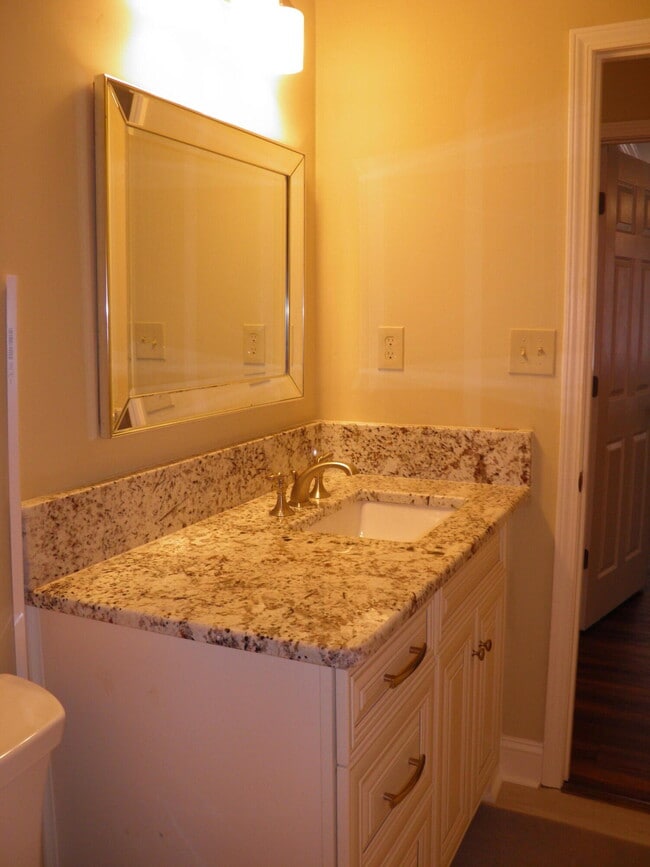 Building Photo - 629 Gap Creek Dr