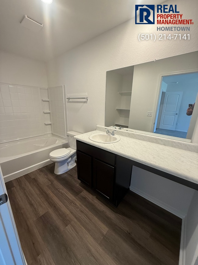 Building Photo - 4060 Croft Avenue