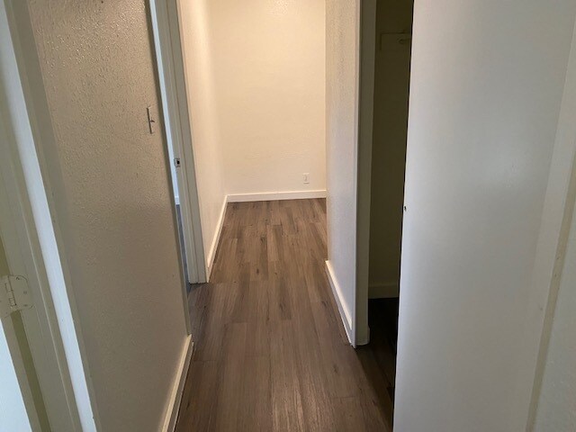 Hallway with extra storage - 313 Thomas St