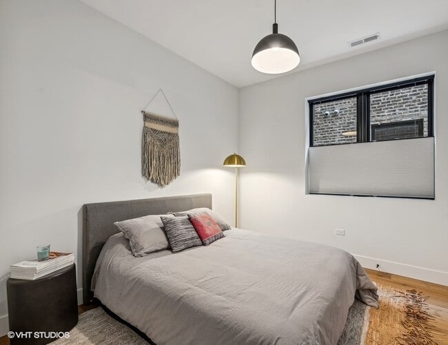 Building Photo - 1847 N Humboldt Blvd