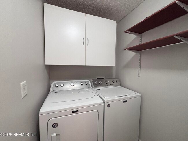 Building Photo - 3492 Whisper Creek Blvd