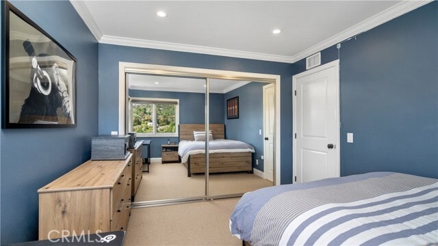 Building Photo - 10 Flintridge