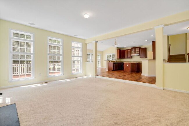 Building Photo - Spacious 5 Bedroom Home in FoxCreek – Available Now – $3,695/mo