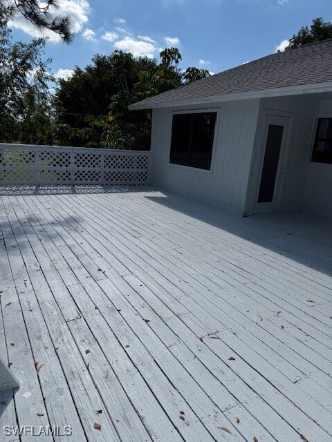 Building Photo - 8198 Lark Ln