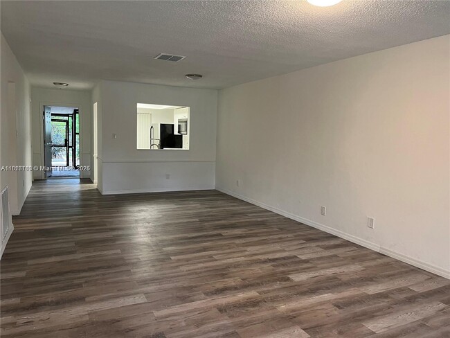 Building Photo - 6520 NW 98th Terrace