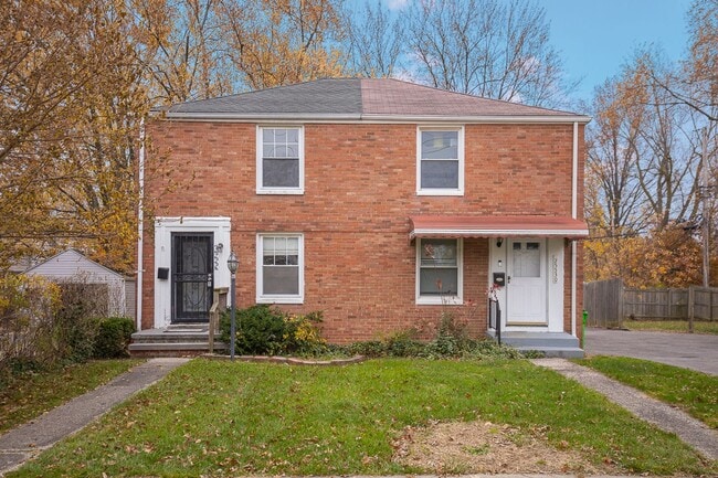 Building Photo - NEWLY RENOVATED! 2 BED, 1 BATH BEAUTIFUL SINGLE FAMILY HOME!