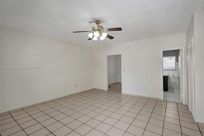 Building Photo - 7300 Byron Ave