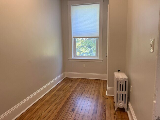 Building Photo - 60 Astor Pl