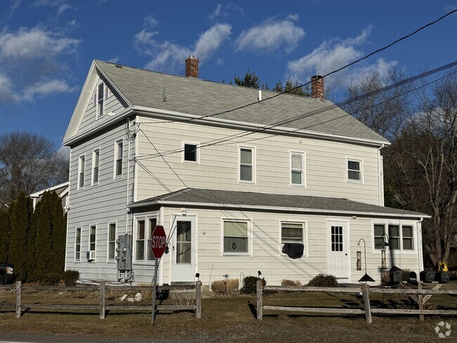 Building Photo - 34 Plymouth St