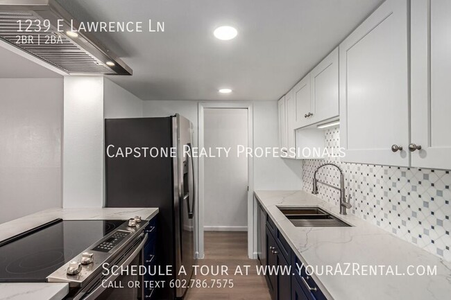 Primary Photo - 1239 E Lawrence Ln