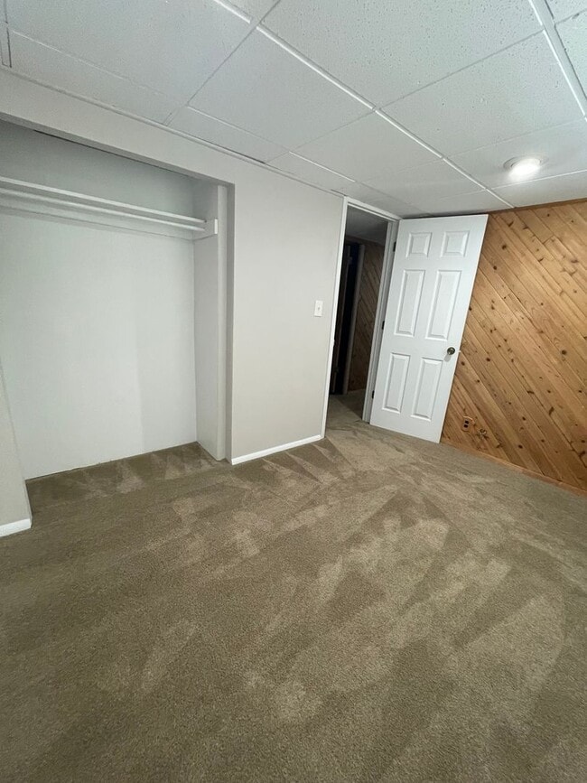Building Photo - 9131 W 90th Pl