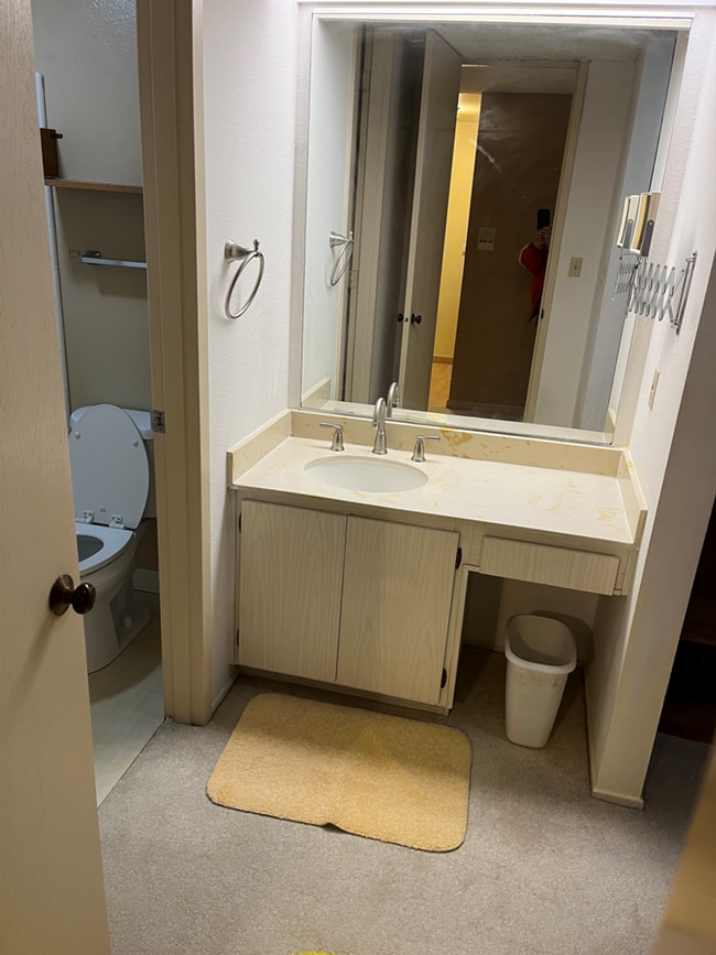 Building Photo - Studio at Shelter Creek