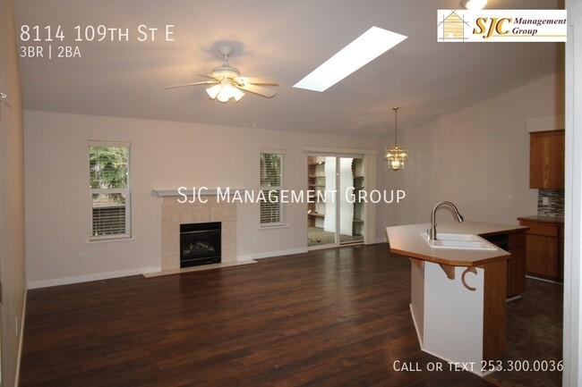 Building Photo - 8114 109th St E