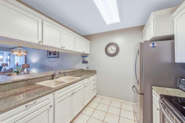 Building Photo - 33 Plantation Dr