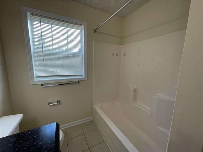 Building Photo - 100 Plum Orchard Rd