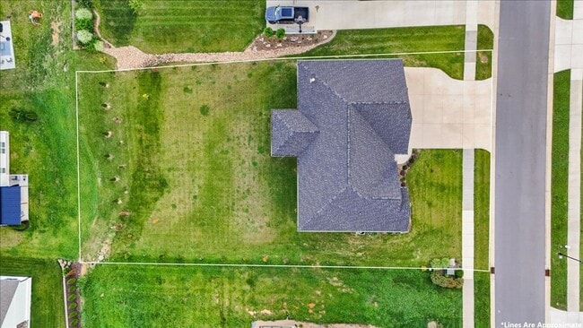 Building Photo - Beautiful Home for Rent in Chestnut Cove