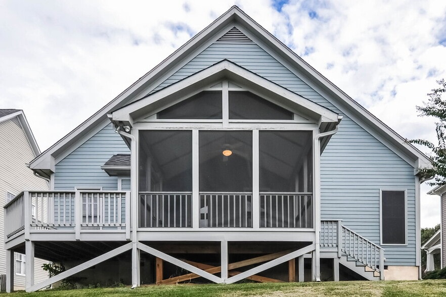 Building Photo - 852 Stroud Cir