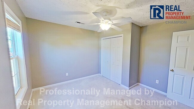 Building Photo - Quiet Ogden Home on Cul-de-Sac