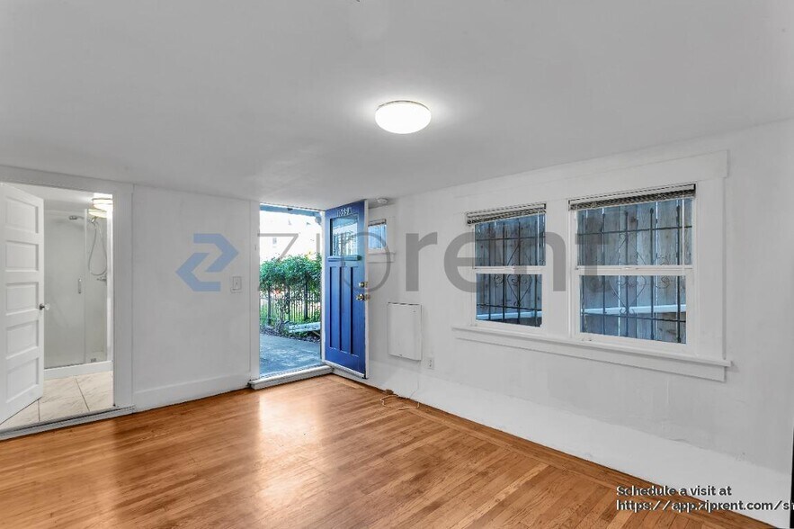 Building Photo - 1055 48th St