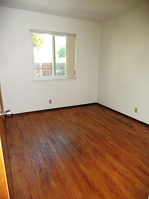 Building Photo - 2225 Carrigan St