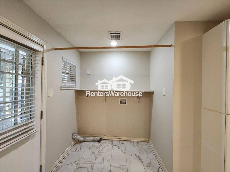 Building Photo - 510 Gammon Dr