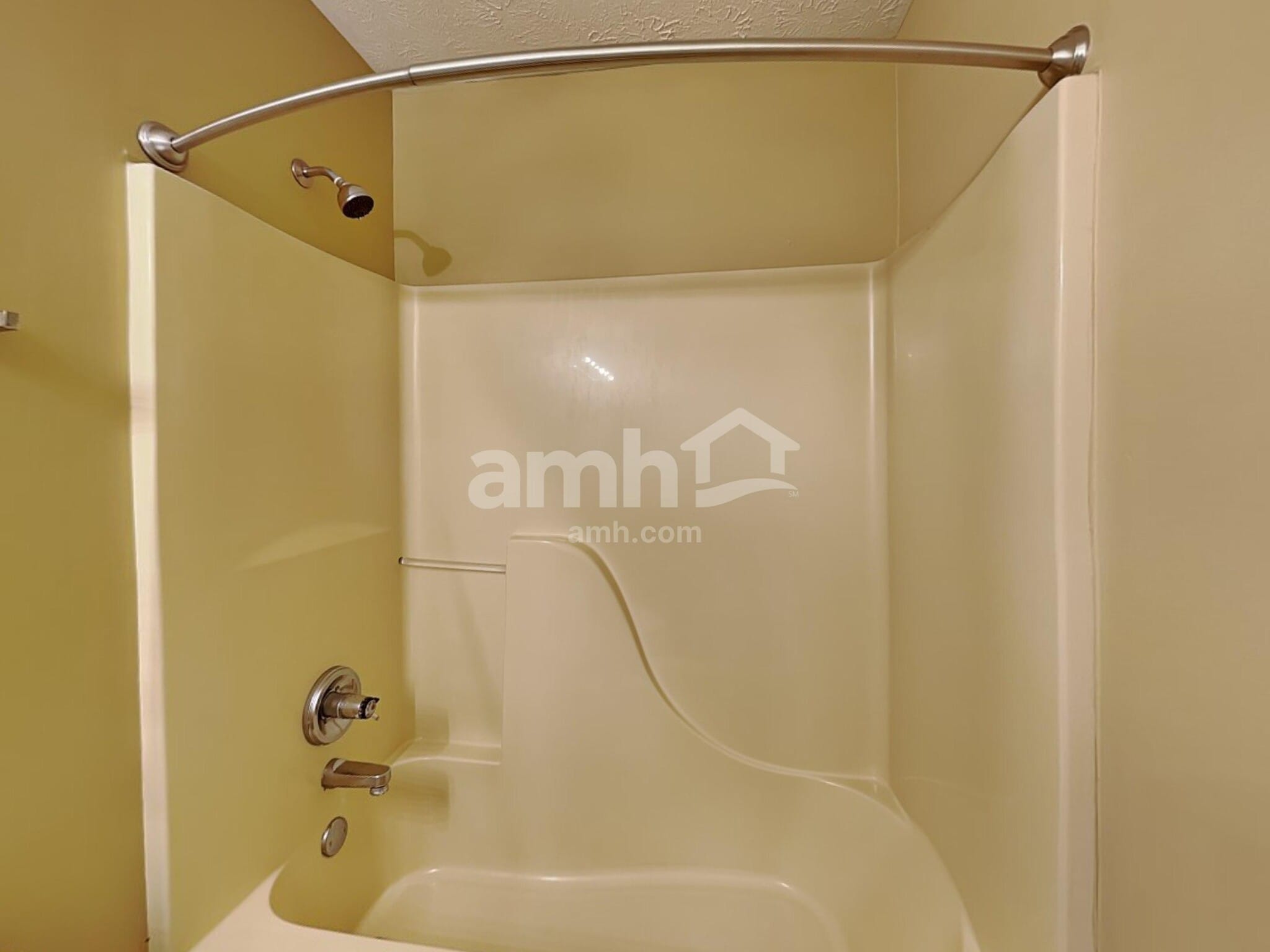 Building Photo - 748 Franklin Lakes Blvd