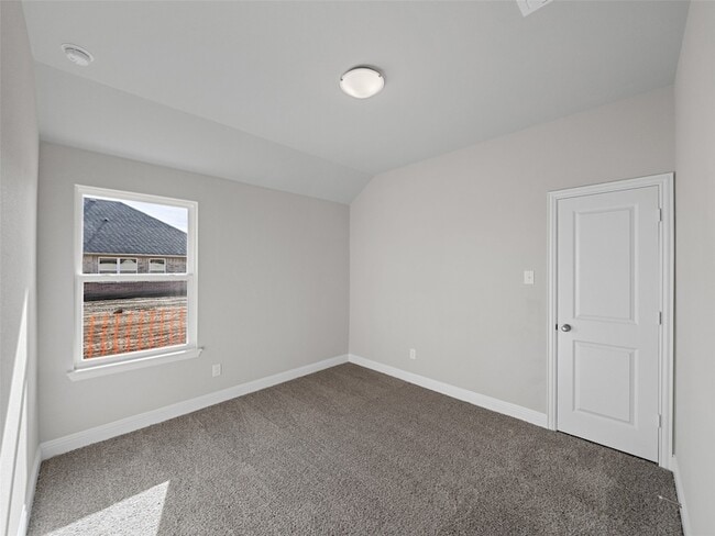 Building Photo - 401 Tartane Dr