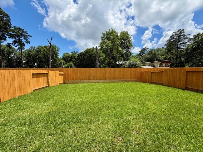 Building Photo - 11627 Ruffian Dr