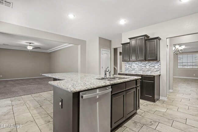 Building Photo - 12312 Desert Path Ct