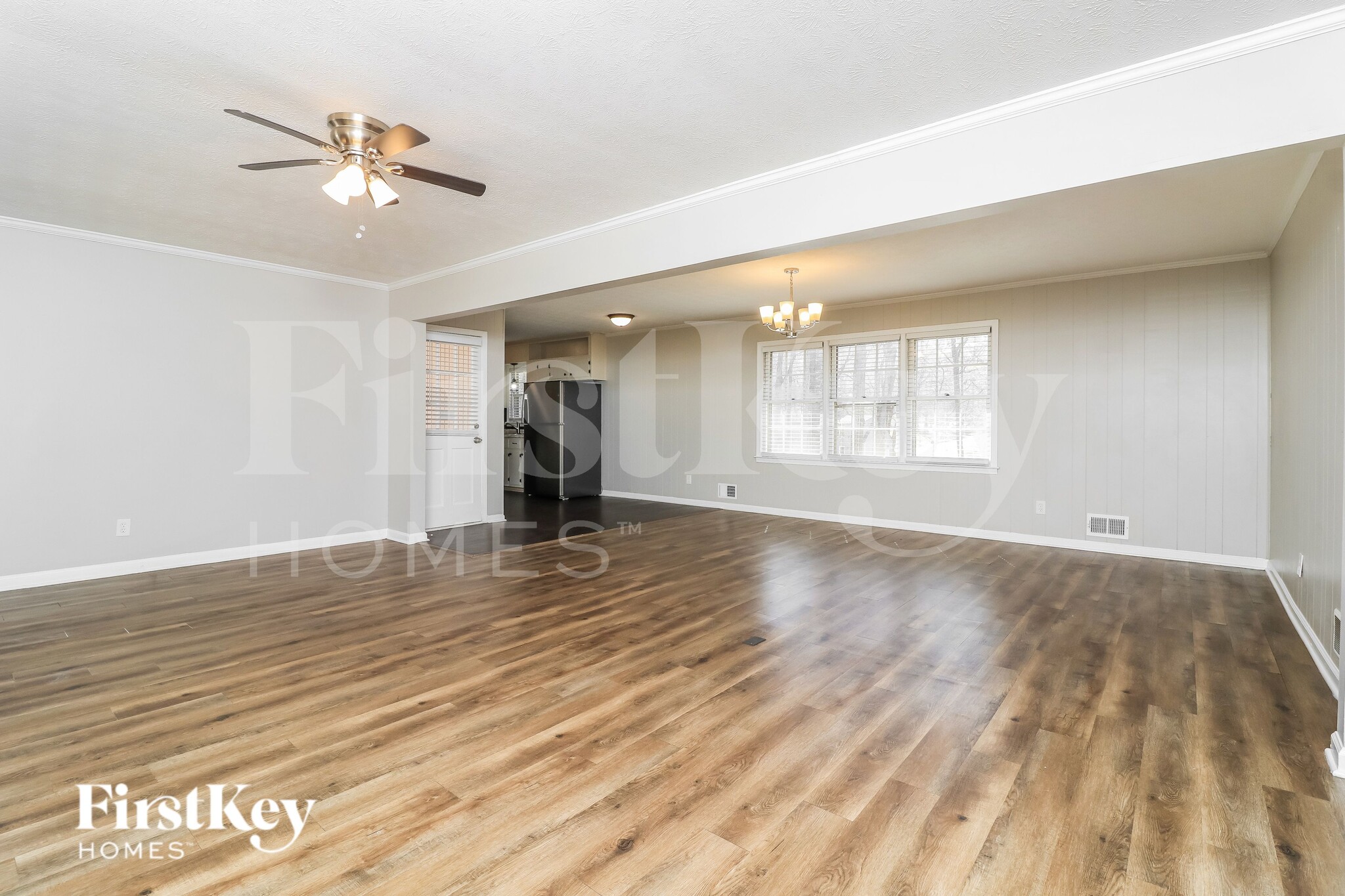 Building Photo - 581 Carlouetta Rd