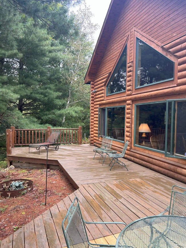 Building Photo - Furnished Home on the Banks of Pine River ...