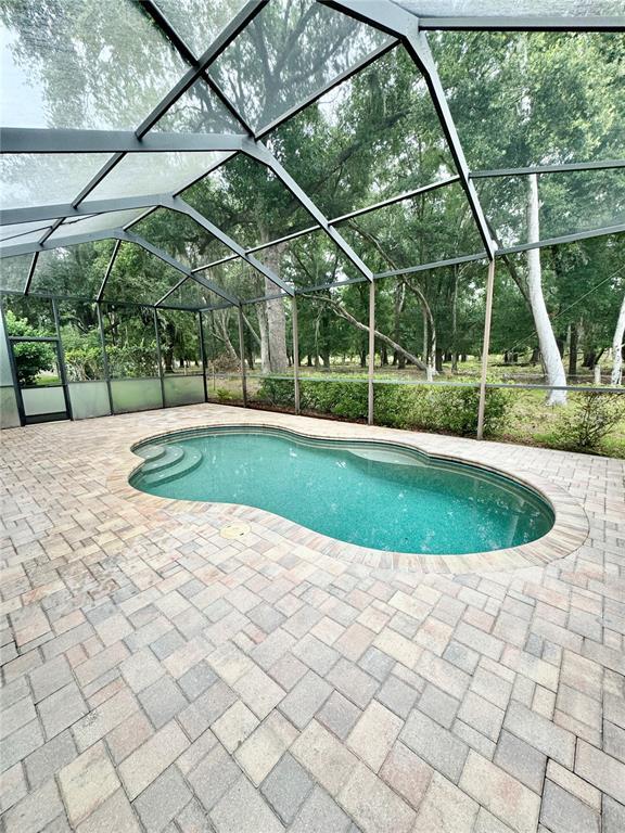 Building Photo - 7450 Ambleside Dr