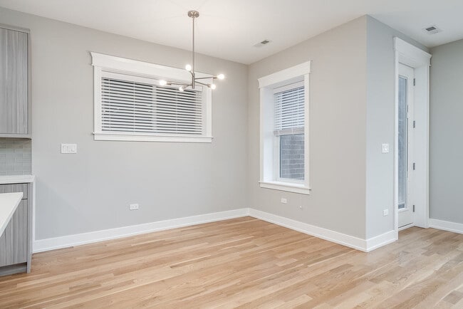 Building Photo - 2145 S Halsted St