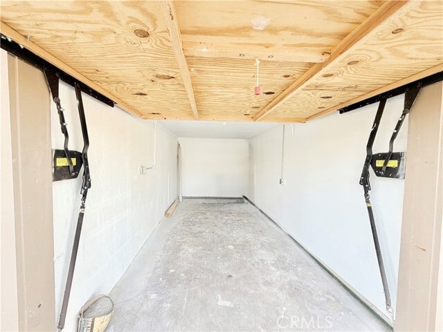 Building Photo - 401 W Erna Ave