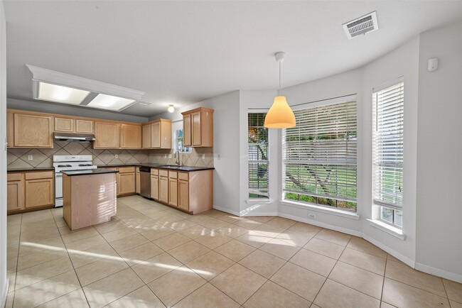 Building Photo - 21327 Branford Hills Ln